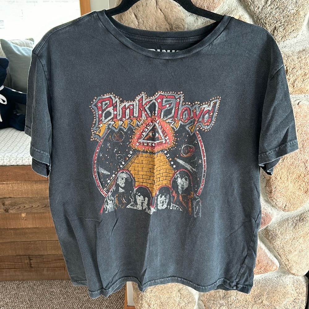 Women’s Lucky Brand Pink Floyd tshirt